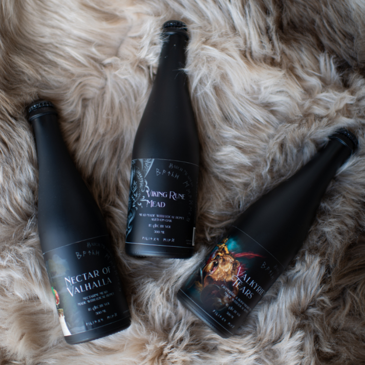 Viking Mead Set with Box
