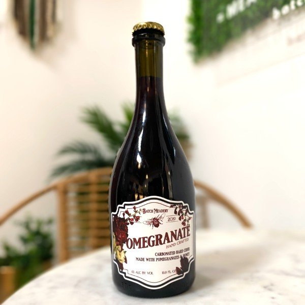 BEST-SELLER Pomegranate Hard Cider - Sweet & Sparkling - 6% Alc
