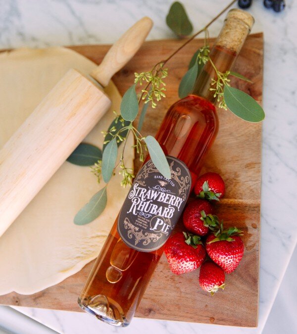 *Sweet - Strawberry Rhubarb Pie Mead - 10% Alc - 375 ml